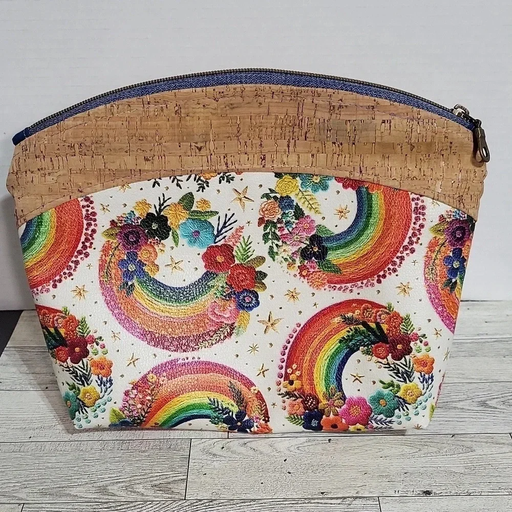 Bright Rainbow Floral Zipper Pouch Like New Handbag Cork‎ look in top Colorful